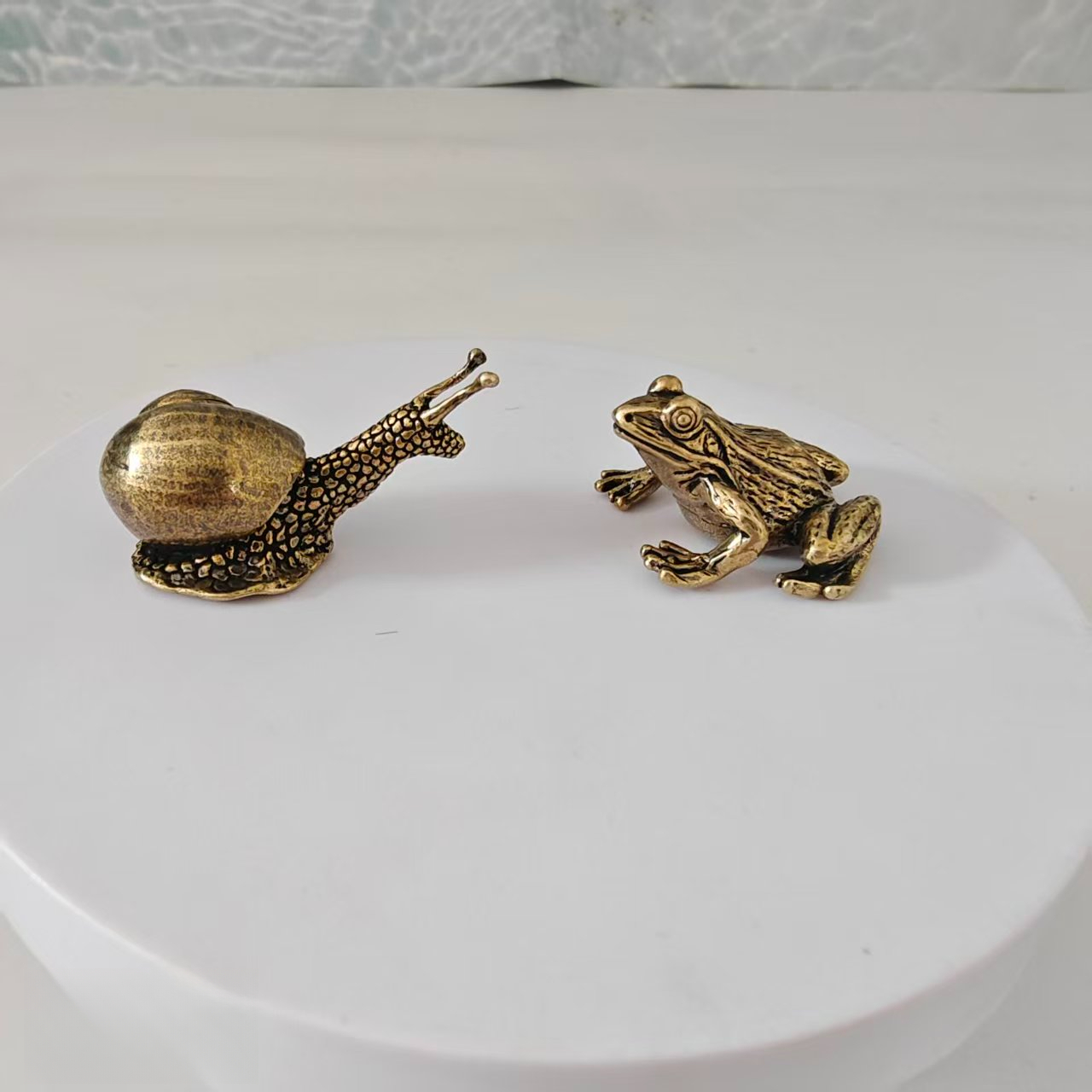 Aquarium Fish Farm - 2 pieces of brass frog and