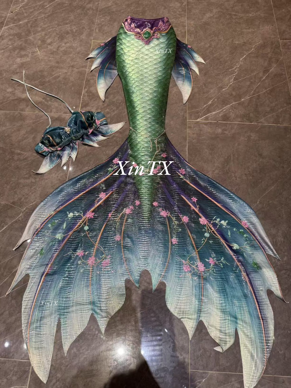 man woman mermaid tail hot sta - огляд і ціна Aquarium Fish In